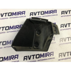 Крепление заднего бампера правое Ford Focus 3 Wagon 2011-2014 BM51N17A881